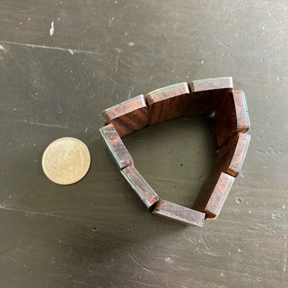 Wooden bracelet - Picture 5 of 6